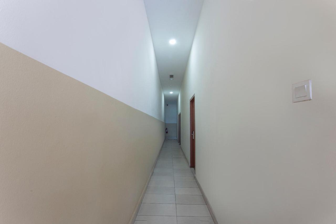 Super Oyo 90385 H3 Hotel Yong Peng المظهر الخارجي الصورة