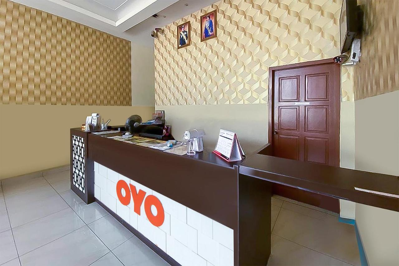 Super Oyo 90385 H3 Hotel Yong Peng المظهر الخارجي الصورة